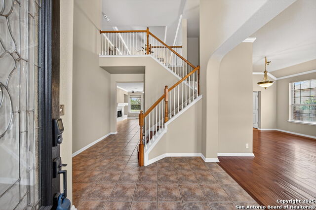 Image 3 of 39 For 1018 Peg Oak