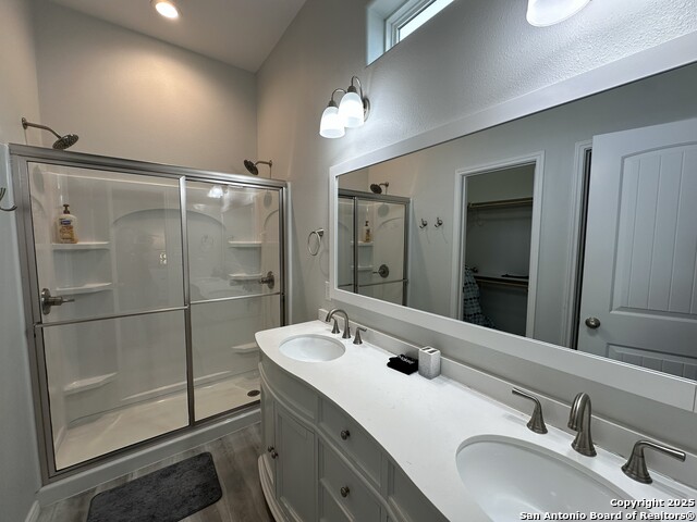 Image 14 of 32 For 104 Wakatobi