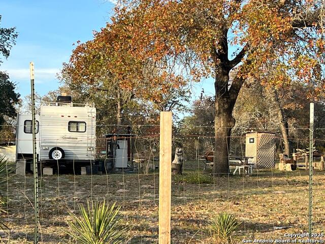 Image 14 of 35 For 735 Hume  