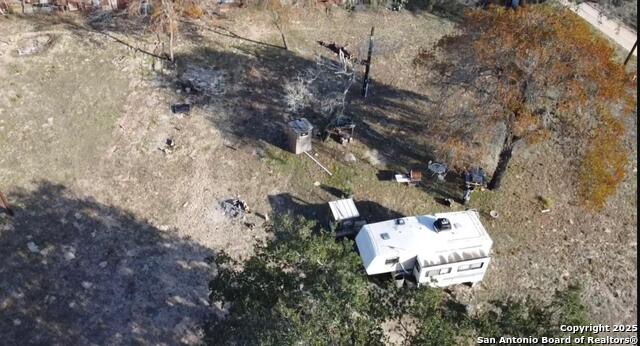 Image 23 of 35 For 735 Hume  