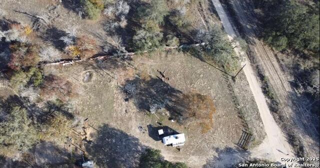 Image 28 of 35 For 735 Hume  