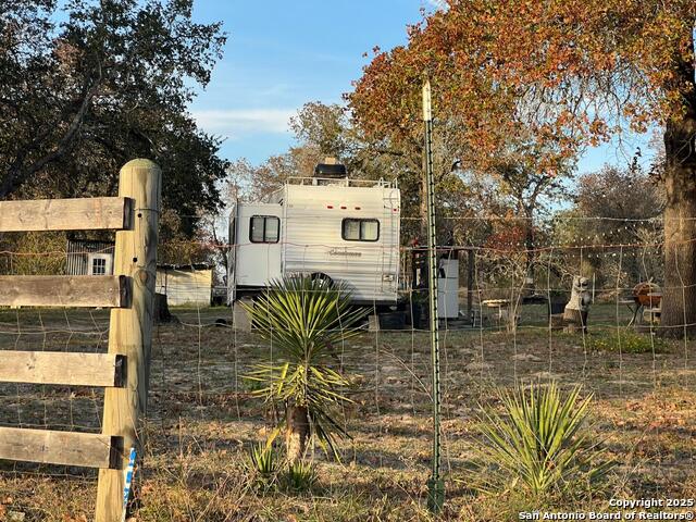 Image 32 of 35 For 735 Hume  