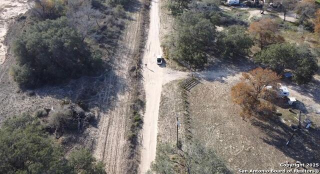 Image 4 of 35 For 735 Hume  