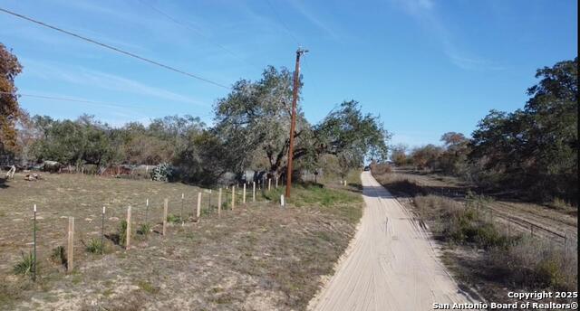 Image 5 of 35 For 735 Hume  