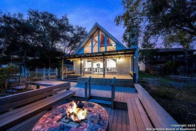 Details for 884 Lakebreeze, Canyon Lake, TX 78133