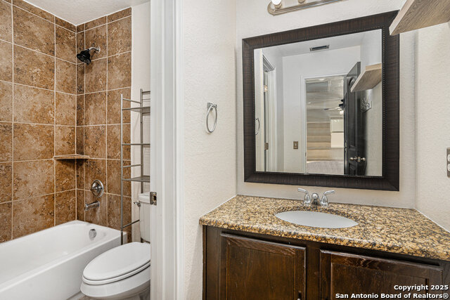 Listing photo id 29 for 1307 Alaskan Wolf