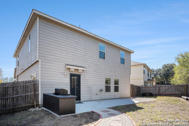 Listing photo id 33 for 1307 Alaskan Wolf