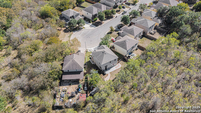 Listing photo id 43 for 1307 Alaskan Wolf