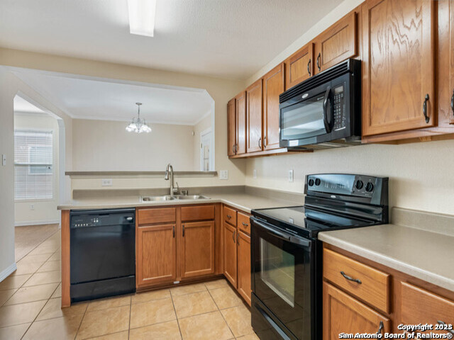 Listing photo id 4 for 12226 Autumn Cherry