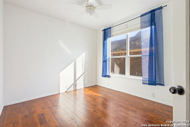 Listing photo id 19 for 11826 Elijah Stapp