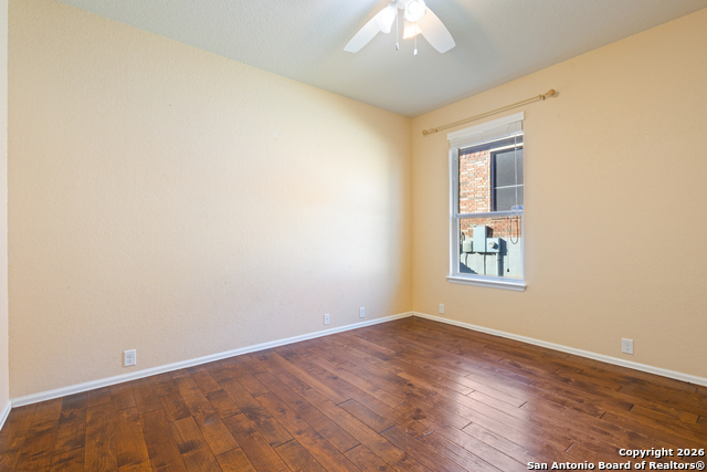 Listing photo id 6 for 11826 Elijah Stapp