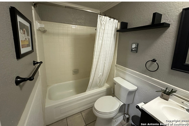 Image 19 of 20 For 10527 Perrin Beitel  B204