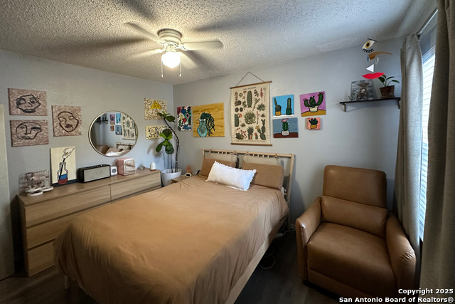 Image 6 of 20 For 10527 Perrin Beitel  B204