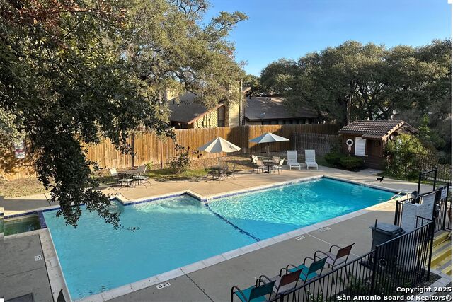 Image 7 of 20 For 10527 Perrin Beitel  B204