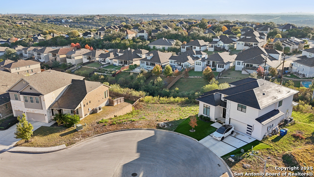 Listing photo id 2 for 21910 Big Bend