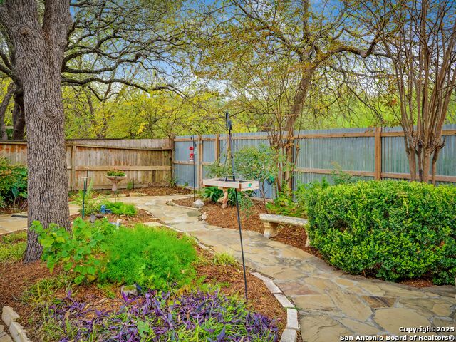 Image 28 of 29 For 15415 Steves Run