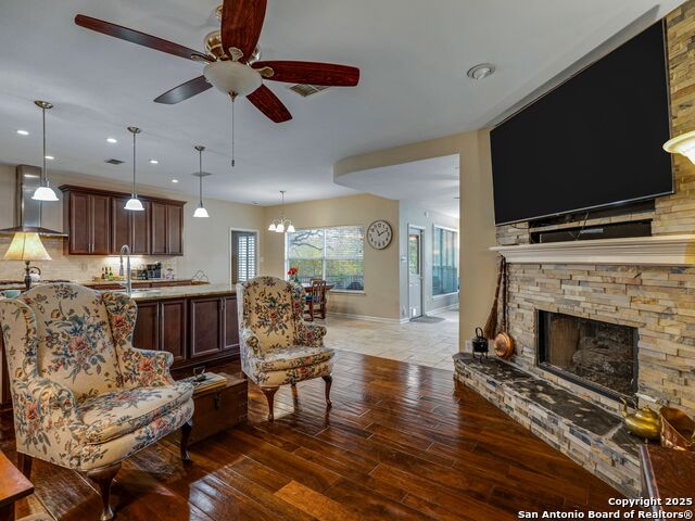 Image 4 of 29 For 15415 Steves Run