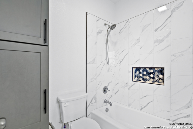 Listing photo id 25 for 59 Legend Hills Rd