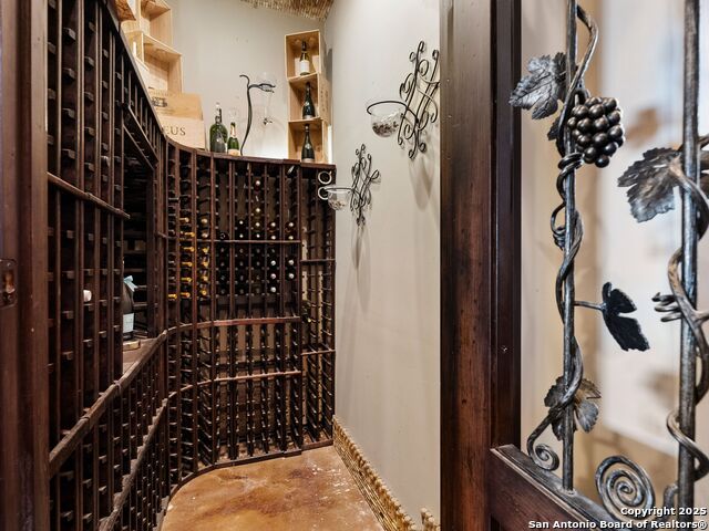 Listing photo id 16 for 16168 Revello Drive