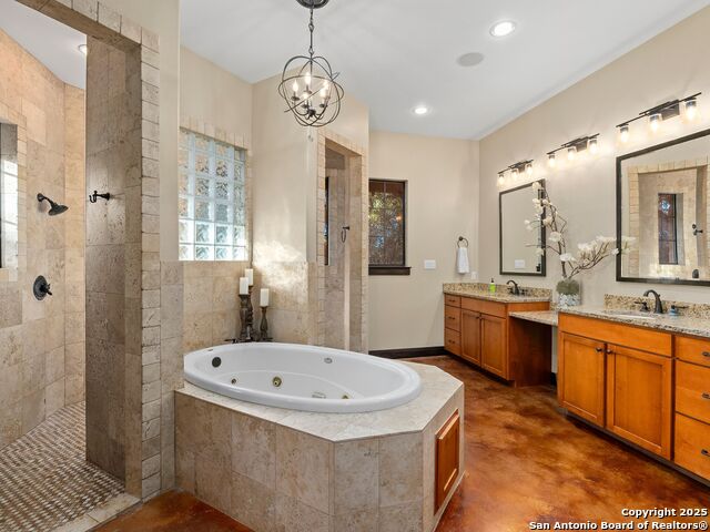 Listing photo id 19 for 16168 Revello Drive