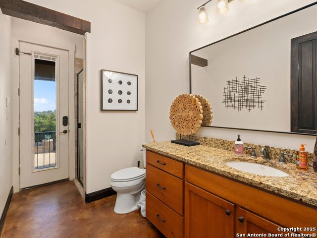 Listing photo id 30 for 16168 Revello Drive