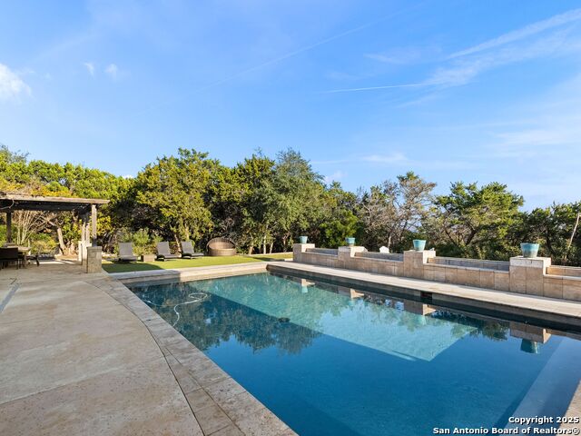 Listing photo id 32 for 16168 Revello Drive