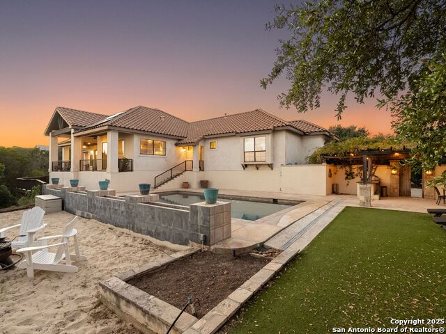 Listing photo id 40 for 16168 Revello Drive