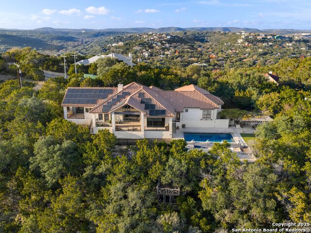 Listing photo id 44 for 16168 Revello Drive