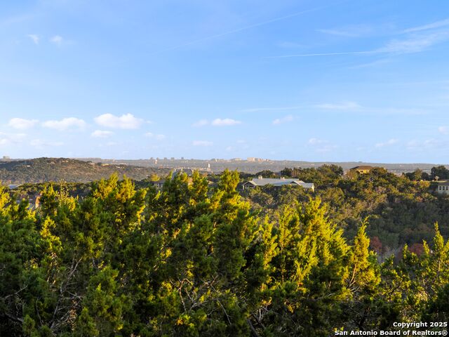 Listing photo id 48 for 16168 Revello Drive