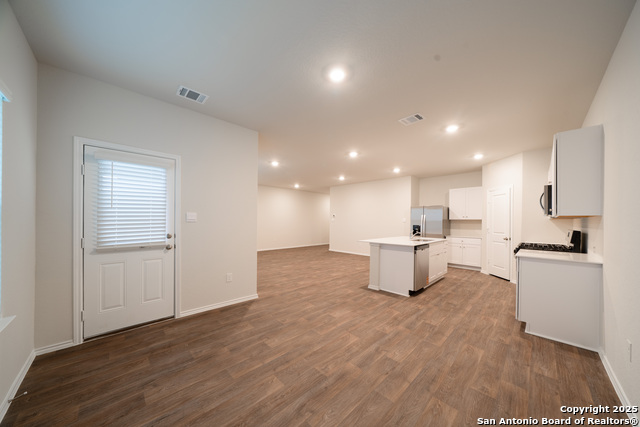 Image 10 of 28 For 13956 San Saba Falls