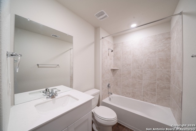 Image 17 of 28 For 13956 San Saba Falls