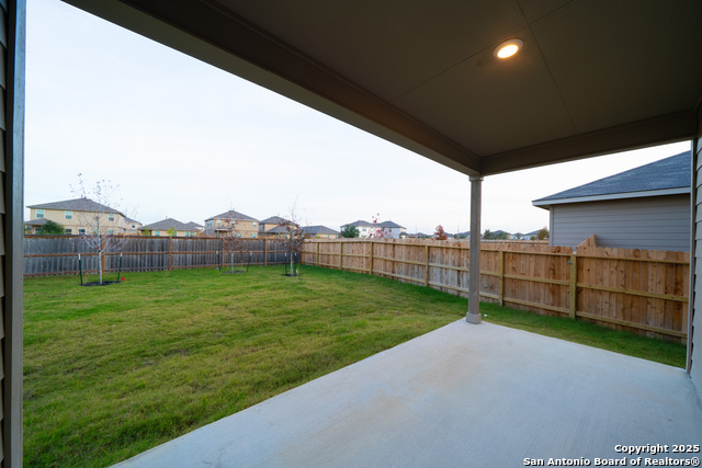 Image 23 of 28 For 13956 San Saba Falls