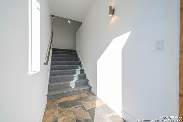 Image 32 of 48 For 118 Clark Ave