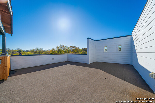 Image 40 of 48 For 118 Clark Ave