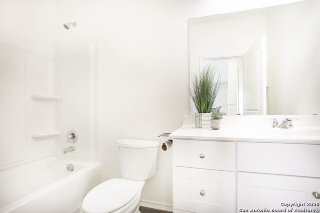 Image 14 of 23 For 5214 Winding Stream