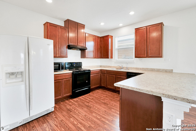 Image 10 of 33 For 1115 Galapagos