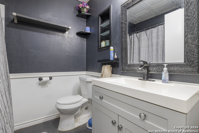 Image 11 of 17 For 3411 Vinecrest