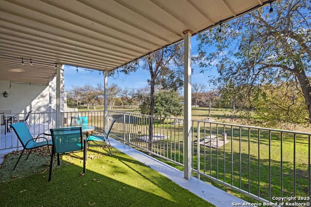 Image 19 of 27 For 730 Mather E # 101