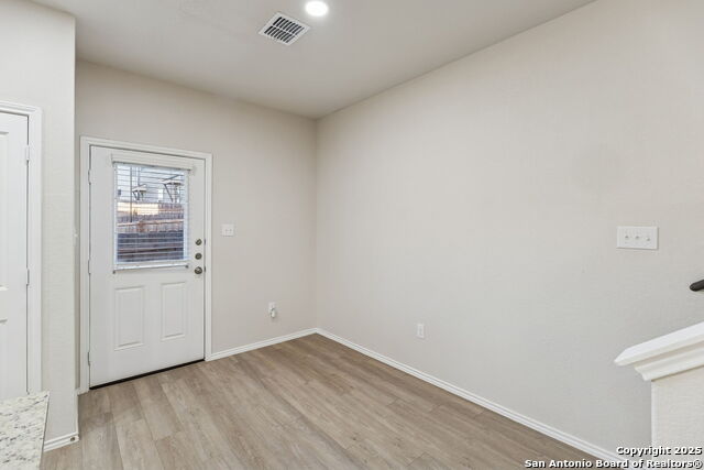 Image 11 of 20 For 7356 Misty Ridge 13