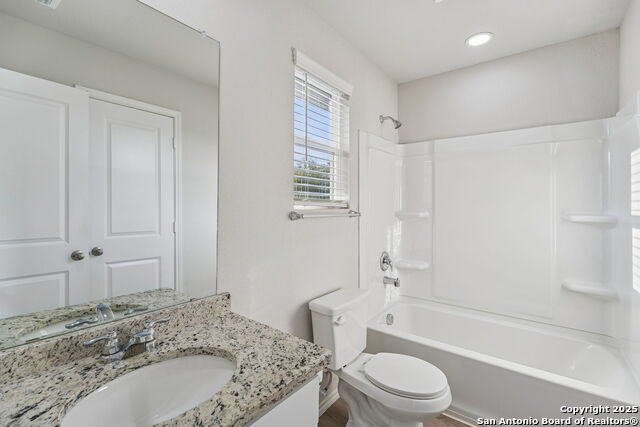 Image 13 of 20 For 7356 Misty Ridge 13