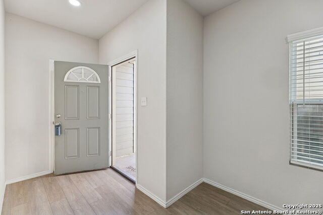 Image 4 of 20 For 7356 Misty Ridge 13