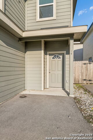 Image 4 of 19 For 7356 Misty Ridge 14