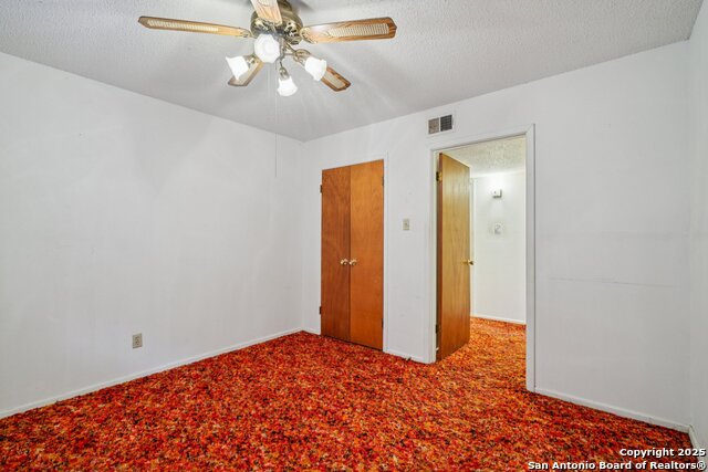 Image 14 of 50 For 3818 Sherril Brook