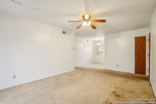 Image 23 of 50 For 3818 Sherril Brook