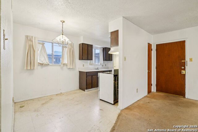 Image 26 of 50 For 3818 Sherril Brook