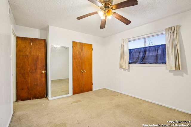 Image 35 of 50 For 3818 Sherril Brook