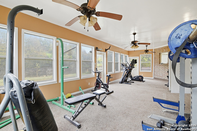 Image 28 of 29 For 17022 Irongate Rail