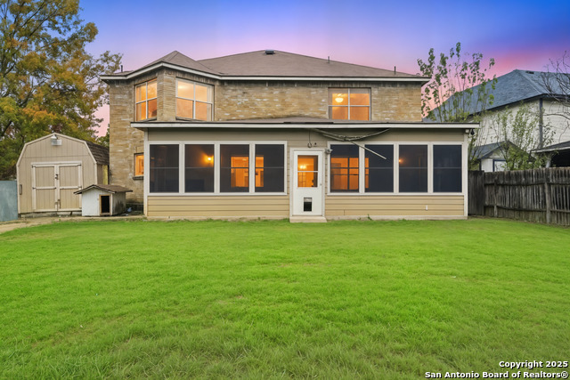 Image 29 of 29 For 17022 Irongate Rail