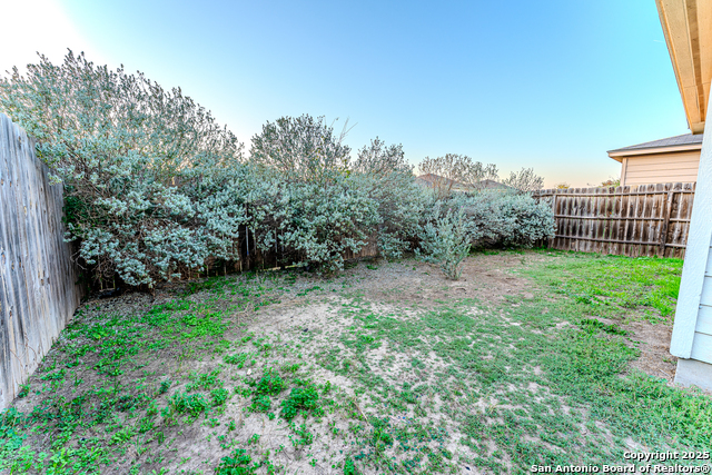 Image 18 of 21 For 10311 Lateleaf Oak