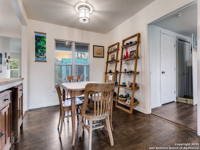 Image 12 of 25 For 162 Sullivan